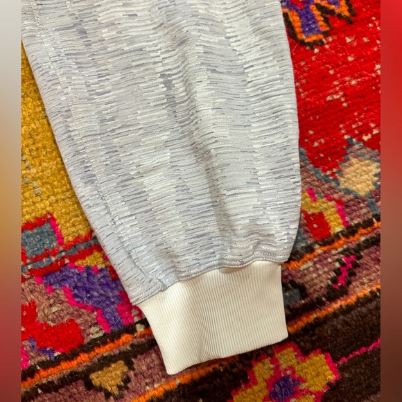 LULULEMON Grey thick unique joggers sz 6 - Picture 2 of 10